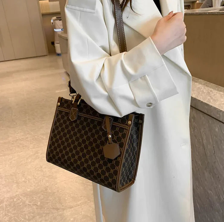 Urban Simplicity PU Leather Crossbody Bag with high-quality materials