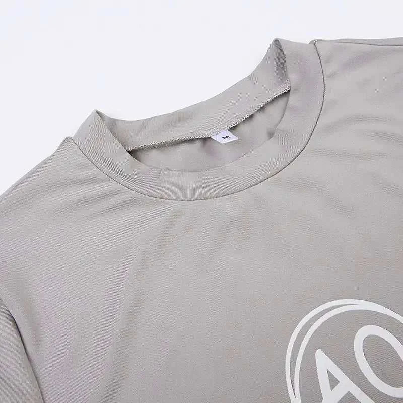 Trendy and Casual Street Scene Graphic Print Cropped T-Shirt for Men