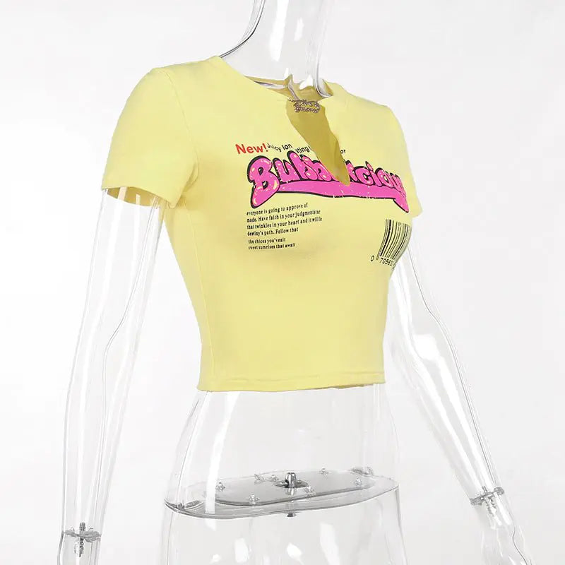 Bubblicious Graphic Cropped T-Shirt