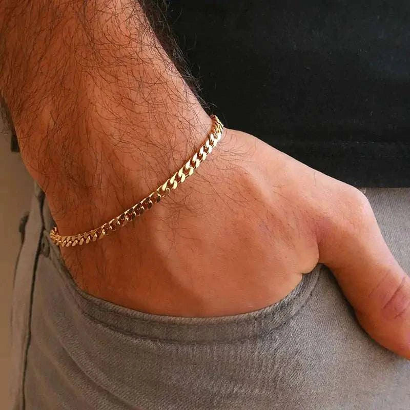 Bold and Stylish Chunky Miami Curb Chain Bracelet for Men’s Jewelry